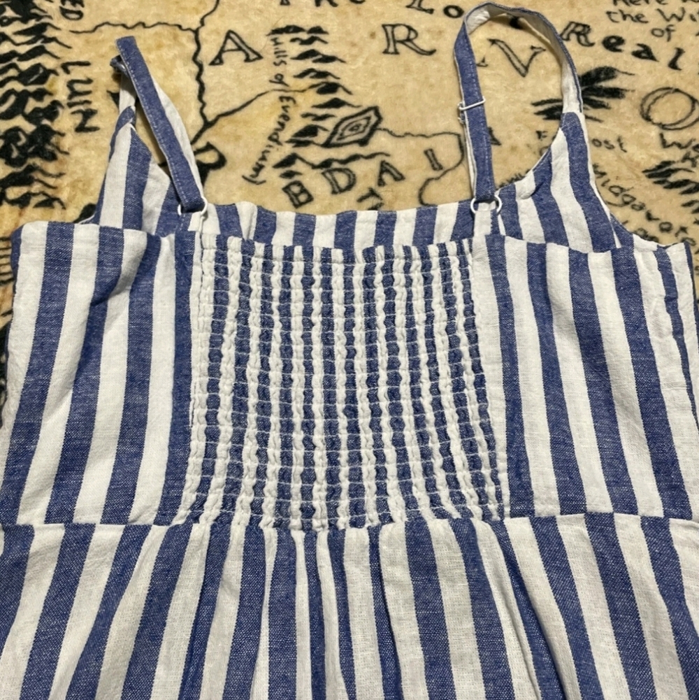 Old Navy Size Medium Blue And White Striped Dress Linen Blend Back Smocking - Picture 10 of 11